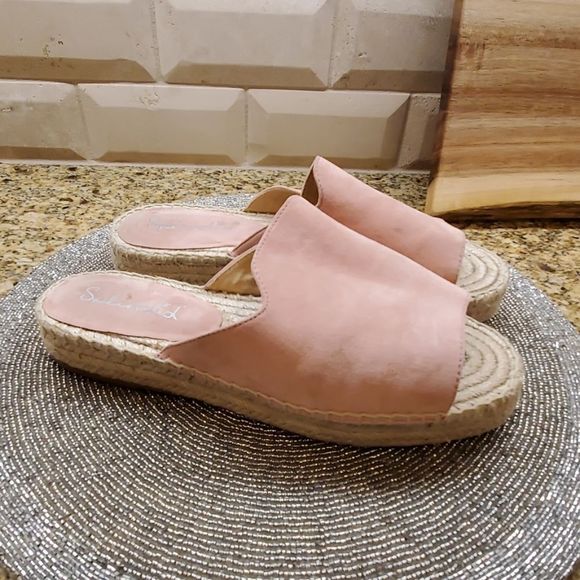 SOLD!! SPLENDID Franci Suede Slides - Size 9 - Picture 1 of 6